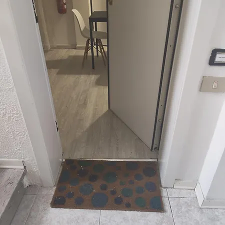 公寓 Stella Di Mare - Ombrellone E Servizi Mare Inclusi *