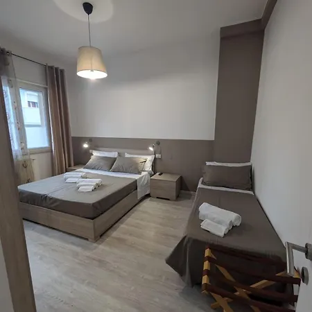 アパート Stella Di Mare - Ombrellone E Servizi Mare Inclusi リミニ